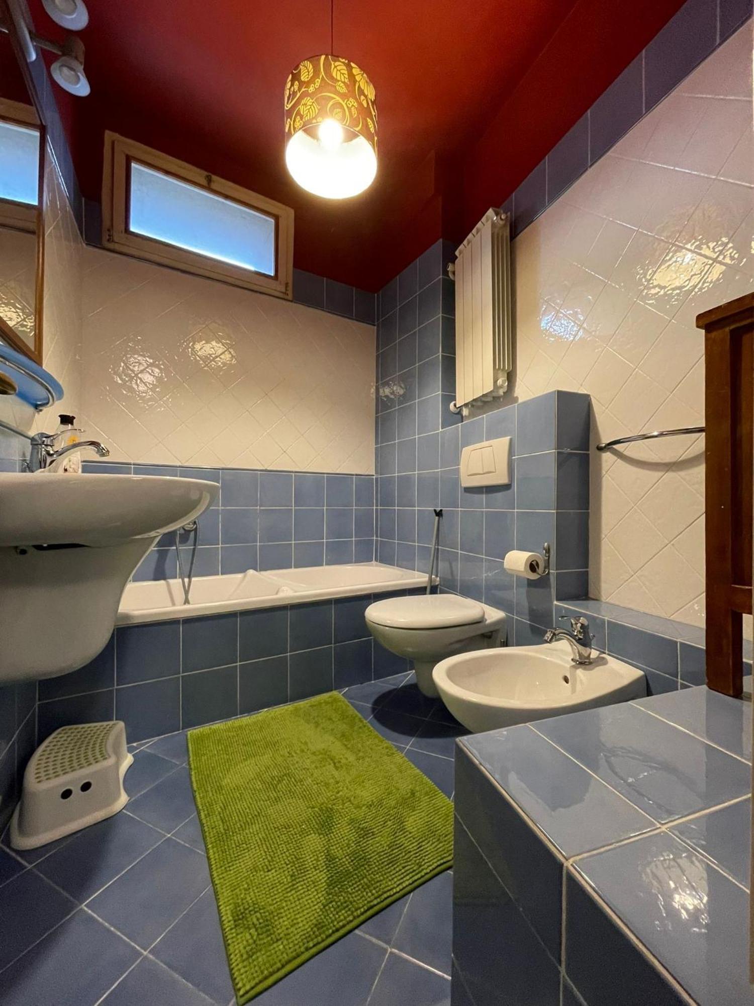 Apartamento Rainbow House Intra Exterior foto